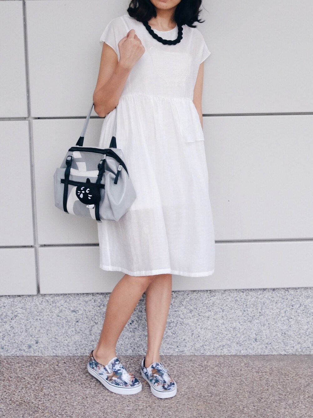 「FREITAGのアイテム（ハンドバッグ、グレー系）」を使った、Bobbinpngさん（レディース・165cm）の夏コーディネートの1枚目の写真
