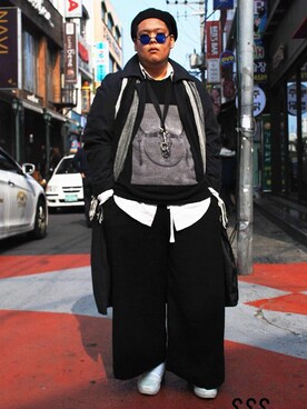 「KRIS VAN ASSCHE（クリスヴァンアッシュ）のアイテム（その他シューズ）」を使った、김재현さん（メンズ・171cm）の夏コーディネート