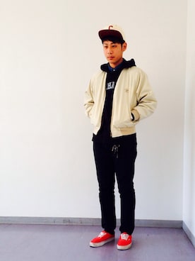 「学校」｜「アイテム（ナイロンジャケット）」を使った、hideさん（メンズ・176cm）の冬コーディネート