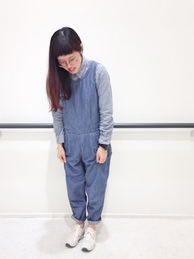 「青×白」｜「アイテム（オールインワン・サロペット）」を使った、むつ子さん（レディース・160cm）の春コーディネート