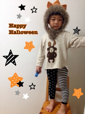 「Ne-net（ネネット）のアイテム（Tシャツ/カットソー、ベージュ系）」を使った、akiiiaさん（キッズ・100cm）の秋コーディネート