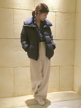 「アイテム（ダウンジャケット/コート、ブルー系）」を使った、moritaさん（レディース・156cm）の秋コーディネート