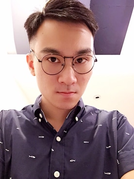 「MSCHF（ミスチーフ）のアイテム」を使った、wongkautinさん（メンズ・176cm）の秋コーディネート