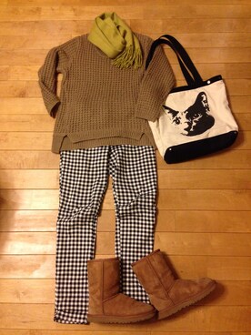 「B:MING by BEAMS（ビーミングバイビームス）のアイテム（ニット/セーター、ベージュ系）」を使った、やっこさん（レディース・151cm）の冬コーディネート
