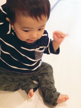 「アイテム（ママ＆ベビー、グリーン系）」を使った、soさん（キッズ・70cm）の秋コーディネート