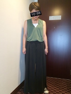 「GAP（ギャップ）のアイテム（Tシャツ/カットソー、グリーン系）」を使った、marukoさん（レディース・161cm）の秋コーディネート