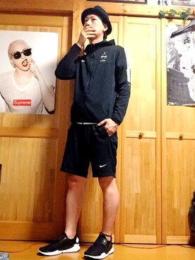 「F.C.R.B.（エフシーアールビー）のアイテム（ブルゾン）」を使った、shiiinさん（メンズ・180cm）の秋コーディネート