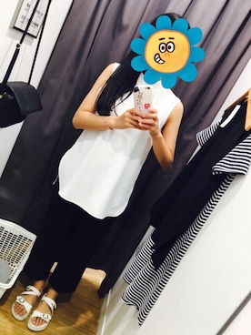 甘曼萱さんのコーディネート