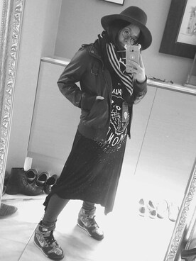 Xiaoza Linさんのコーディネート