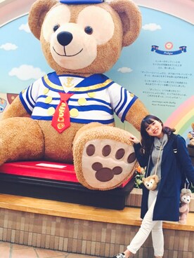 「earth music&ecology（アースミュージックアンドエコロジー）のアイテム（ニット/セーター、グレー系）」を使った、コニさん（レディース）の春コーディネート