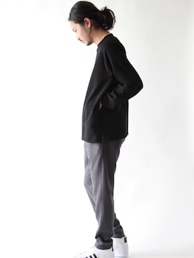 「neonsign」｜「アイテム（スウェット）」を使った、shino1211さん（メンズ・180cm）の冬コーディネート