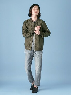 「URBAN RESEARCH（アーバンリサーチ）のアイテム（MA-1）」を使った、UR MENS STAFFさん（メンズ・172cm）の冬コーディネート
