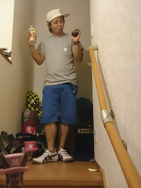 「仮面ライダー部」｜「アイテム（帽子）」を使った、waka (外村茂男)  さん（メンズ・162cm）の秋コーディネート