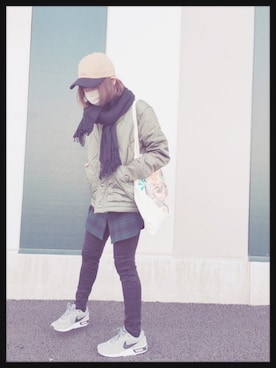 「MONKI（モンキ）のアイテム（トートバッグ）」を使った、cloe(クロエ)さん（レディース・154cm）の冬コーディネート