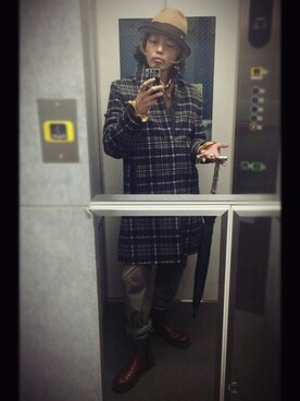 「Guess（ゲス）のアイテム（チノパンツ）」を使った、ぽんさん（メンズ・175cm）の冬コーディネート