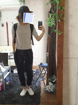 「moussy」｜「アイテム（PC・スマホグッズ/家電）」を使った、ashibaさん（レディース・158cm）の春コーディネート