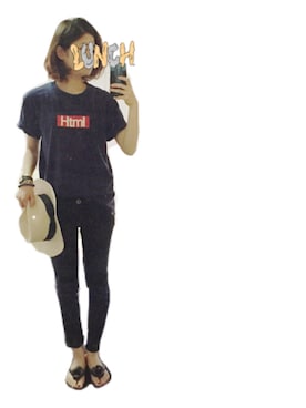 「moussy」｜「アイテム（PC・スマホグッズ/家電）」を使った、ashibaさん（レディース・158cm）の夏コーディネート