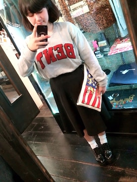 姜虹さんのコーディネート