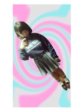 姜虹さんのコーディネート