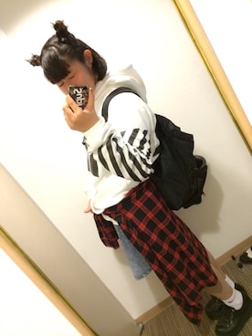 姜虹さんのコーディネート