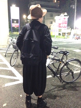 「ブラック×ホワイト」｜「アイテム（ブルゾン）」を使った、yopeさん（メンズ・174cm）の秋コーディネート