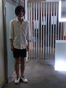 「adidas SLVR（アディダスシルバー）のアイテム」を使った、higemojaさん（メンズ・178cm）の夏コーディネート