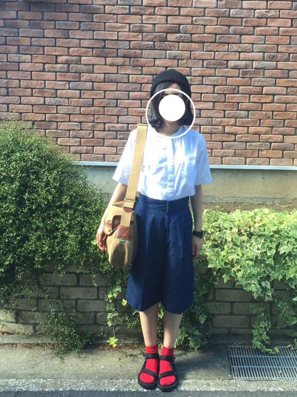 「シンプルコーデ、Bshop、MHL.、Steven Alan、teva、CA4LA」｜「MHL.のGARMENT DYE COTTON LINEN（シャツ/ブラウス、ホワイト系）」を使った、ｓａ .さん（レディース・159cm）の夏コーディネートの1枚目の写真