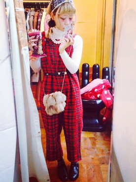 「アイテム（つなぎ/オールインワン、レッド系）」を使った、ちゅん（はあとさん（レディース・158cm）の冬コーディネート