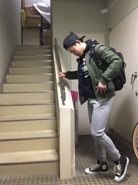 「DOWBL（ダブル）のアイテム（ミリタリージャケット）」を使った、N.Hさん（メンズ・166cm）の冬コーディネート