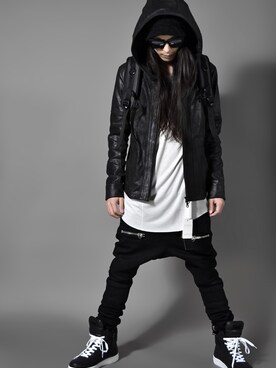 DEVIANT名古屋さんのコーディネート