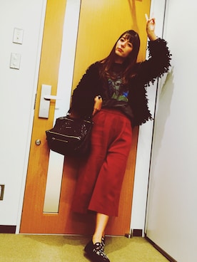 「GIVENCHY（ジバンシイ）のアイテム」を使った、スザンヌさん（レディース・165cm）の秋コーディネート