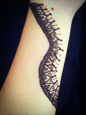 「henna」｜チャン・リーさん（レディース・43cm）の春コーディネート
