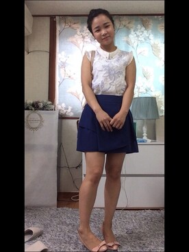 「플라워 블라우스（シャツ/ブラウス、ホワイト系）」を使った、Lindsayさん（レディース・151cm）の夏コーディネート