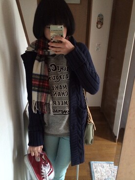 「UNIQLO（ユニクロ）のアイテム（その他パンツ、ブルー系）」を使った、あきほさん（レディース・159cm）の冬コーディネート