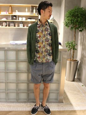 EDIFICE TOKYO店スタッフ3さん(メンズ・176cm)の春コーディネート