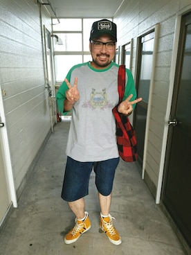 「ラブ＆ピース2016」｜「アイテム（キャップ）」を使った、rinosmanさん（メンズ・179cm）の秋コーディネート