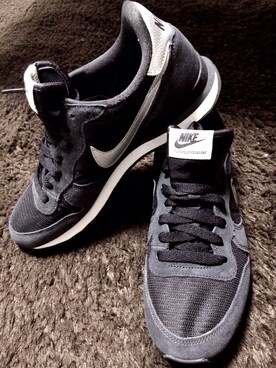 「NIKE（ナイキ）のアイテム（スニーカー、ブラック系）」を使った、ひさん（メンズ・169cm）の秋コーディネート