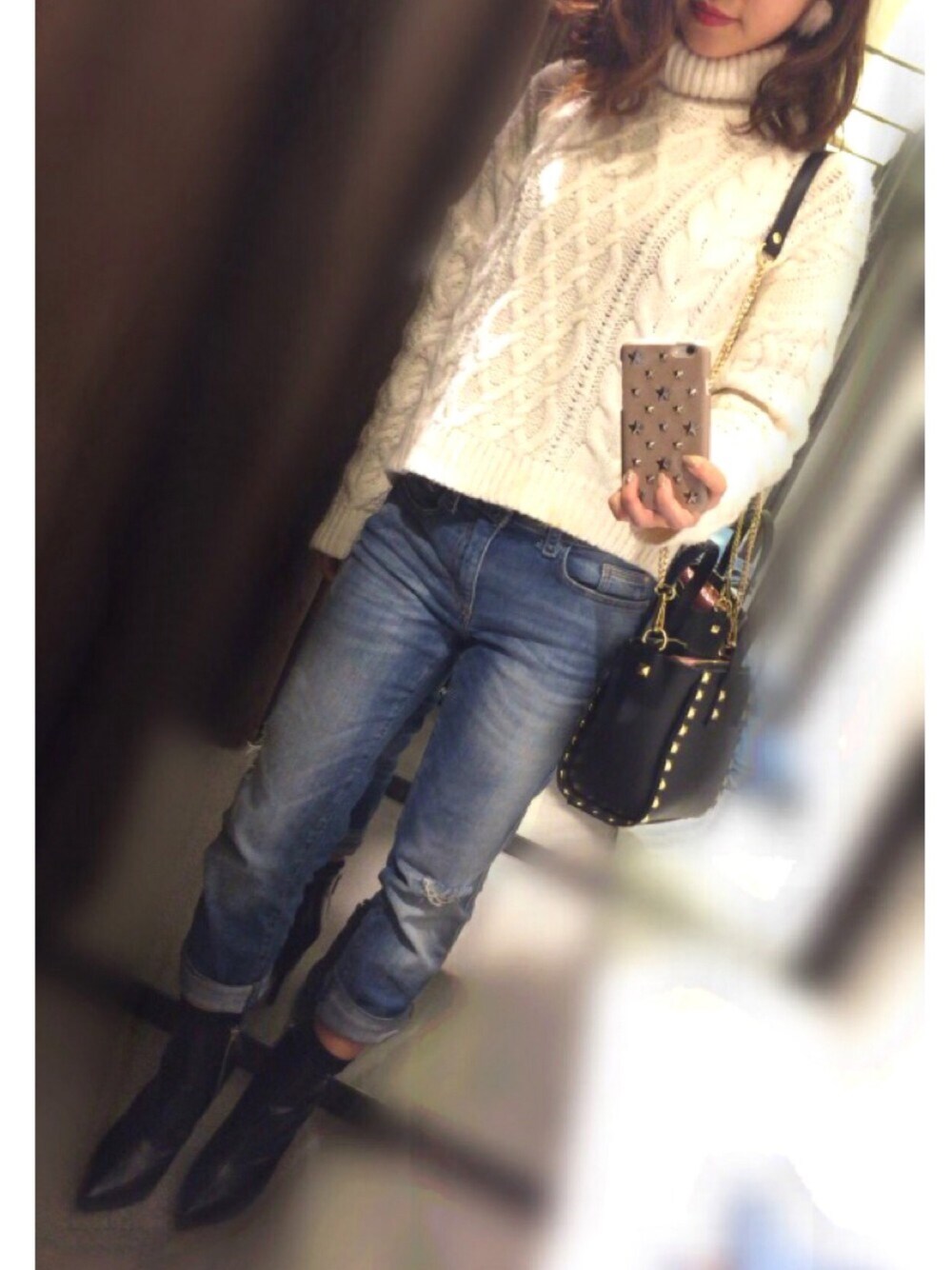 「秋のコーデ、オトナカジュアル、ニット、denim、outfit、タートルネック、ブーティ」｜「A part byのアイテム（ニット/セーター、ホワイト系）」を使った、m.さん（レディース・149cm）の秋コーディネートの1枚目の写真