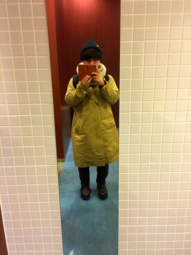 「アイテム（ステンカラーコート）」を使った、みなとさん（メンズ・165cm・10代）の冬コーディネート