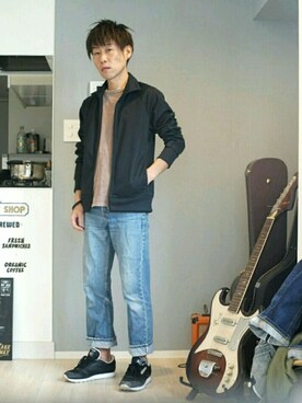 「Reebok（リーボック）のアイテム（ジャージ）」を使った、Yugo Yoshidaさん（メンズ・169cm）の秋コーディネート