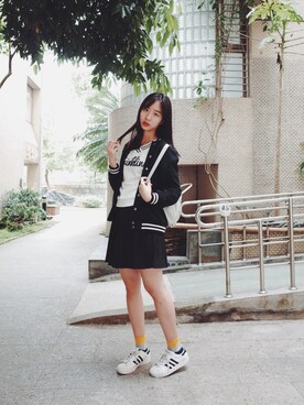 「school」｜「アイテム（スタジャン）」を使った、Greeny綠さん（レディース・172cm）の春コーディネート