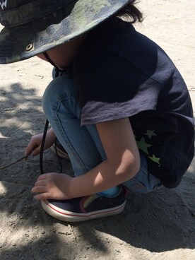 「GU（ジーユー）のアイテム（Tシャツ/カットソー、ブラック系）」を使った、ayaponさん（レディース・158cm）の春コーディネート
