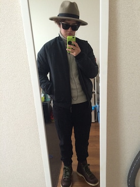 「ハイネックニット」｜「アイテム（ブルゾン）」を使った、ゆうまーるさん（メンズ・163cm）の冬コーディネート