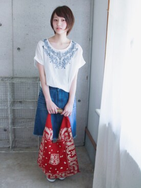 「イタフラ（イタフラ）のアイテム」を使った、トレンド服のイタフラさん（レディース・159cm）の春コーディネート