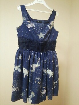 「MILK（ミルク）のアイテム（ワンピース/ドレス、ブルー系）」を使った、つのさん（レディース）の夏コーディネート