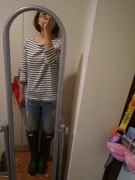 「UNIQLO Tシャツ」｜「アイテム（レインシューズ）」を使った、みーたんさん（レディース・157cm）の夏コーディネート