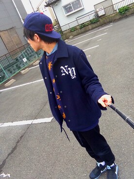「HUF」｜「アイテム（その他アウター）」を使った、Akiさん（メンズ・163cm）の春コーディネート