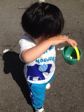 「Moujonjon（ムージョンジョン）のアイテム（Tシャツ/カットソー、ホワイト系）」を使った、fukumonaさん（キッズ・90cm）の夏コーディネート