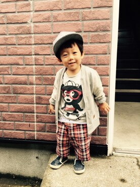 「西松屋（ニシマツヤ）のアイテム（Tシャツ/カットソー、ホワイト系）」を使った、fukumonaさん（キッズ・90cm）の秋コーディネート