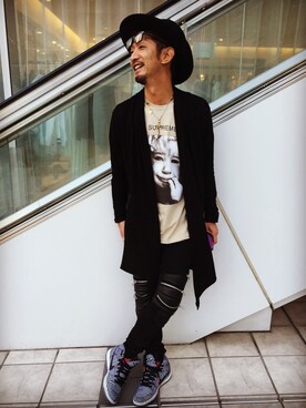 「Supreme （シュプリーム）のアイテム（パーカー、ホワイト系）」を使った、xxx_kenさん（メンズ）の春コーディネート